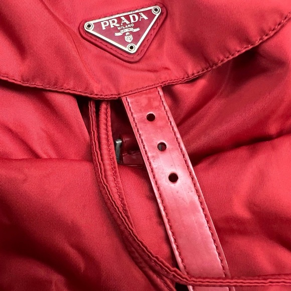 prada backpack - Picture 5 of 15